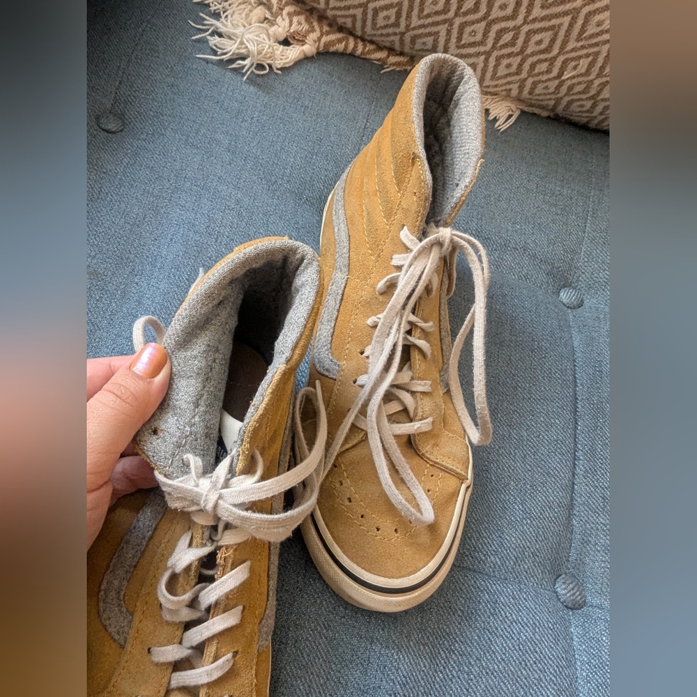 Vans High Tops - Picture 6 of 6